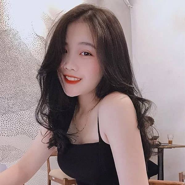 Gái Đẹp Mặc Áo 2 Dây – Sự Thật, Phản Ứng Và Hệ Lụy Của Hiện Tượng Này